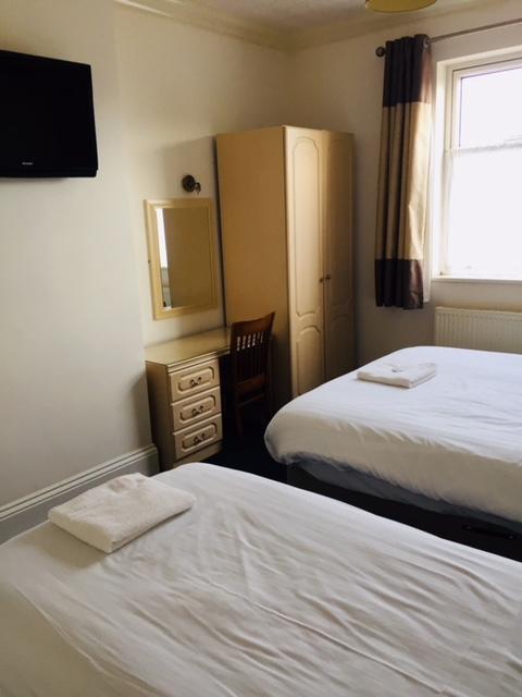 Mayfair Hotel Kingston upon Hull Bagian luar foto
