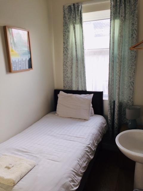 Mayfair Hotel Kingston upon Hull Bagian luar foto