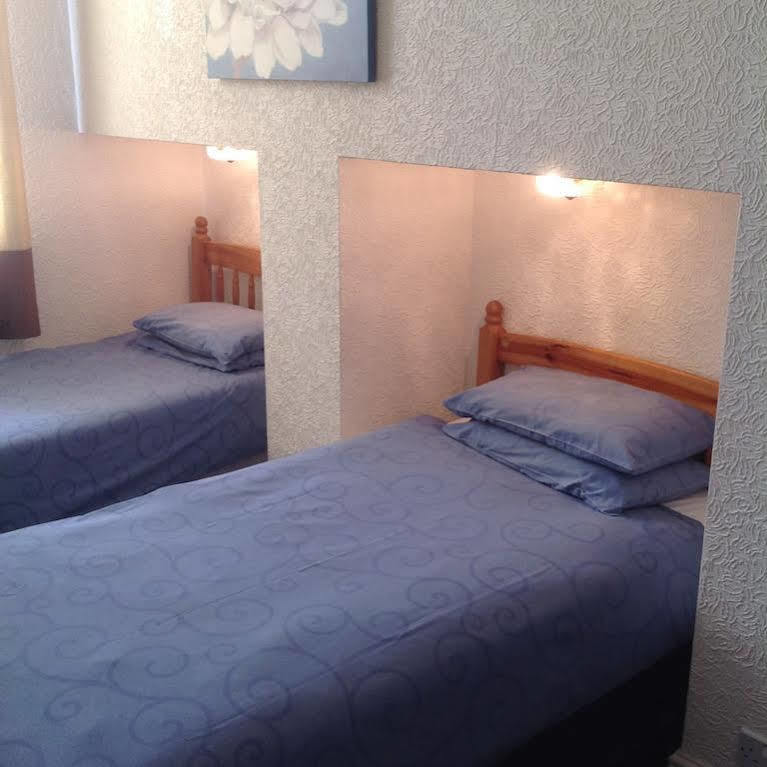 Mayfair Hotel Kingston upon Hull Bagian luar foto
