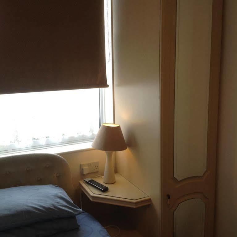 Mayfair Hotel Kingston upon Hull Bagian luar foto